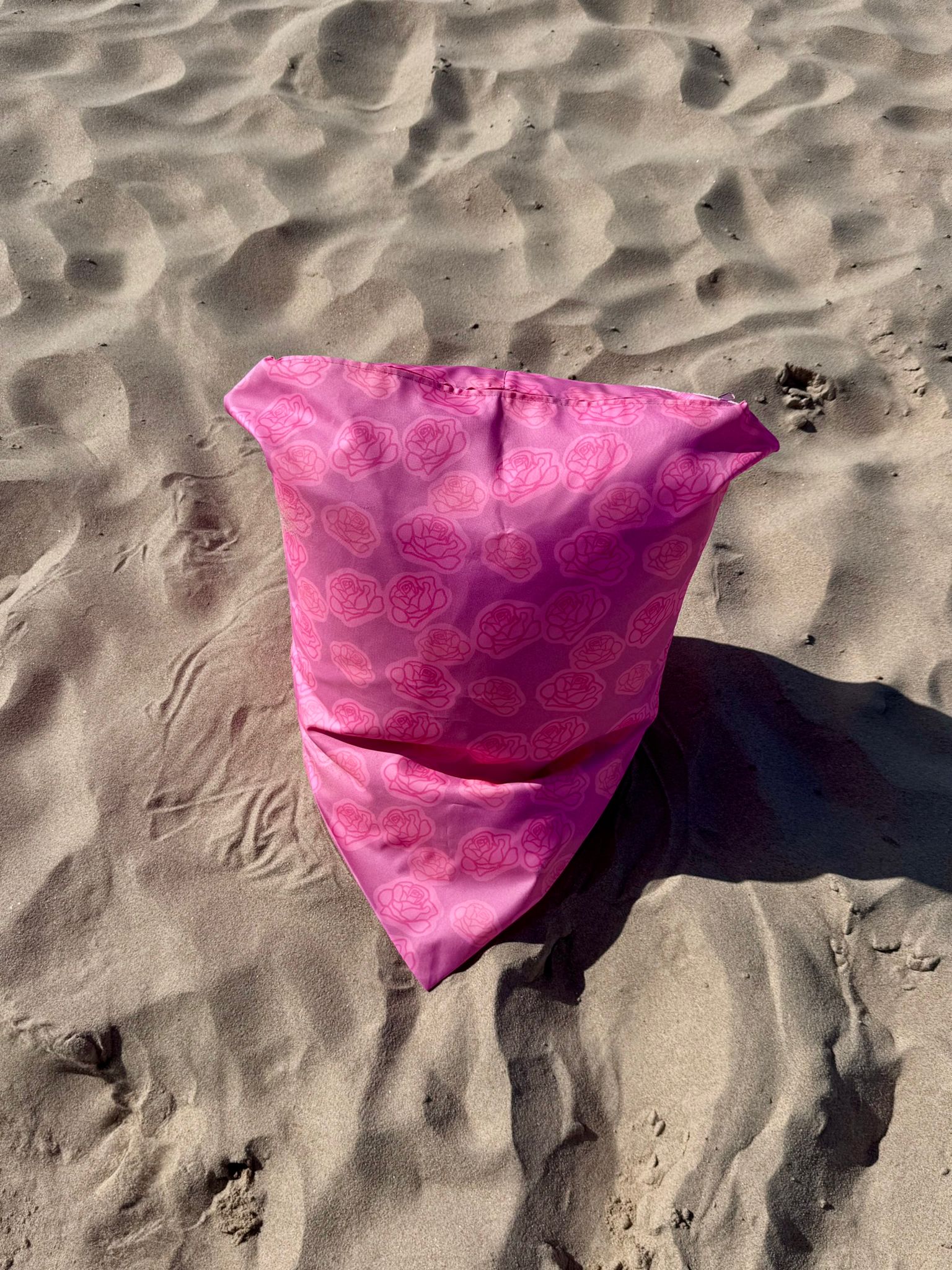 Puff de praia Rosa Arabesco da puffs.pt by Zezinha, feito à mão em Portugal